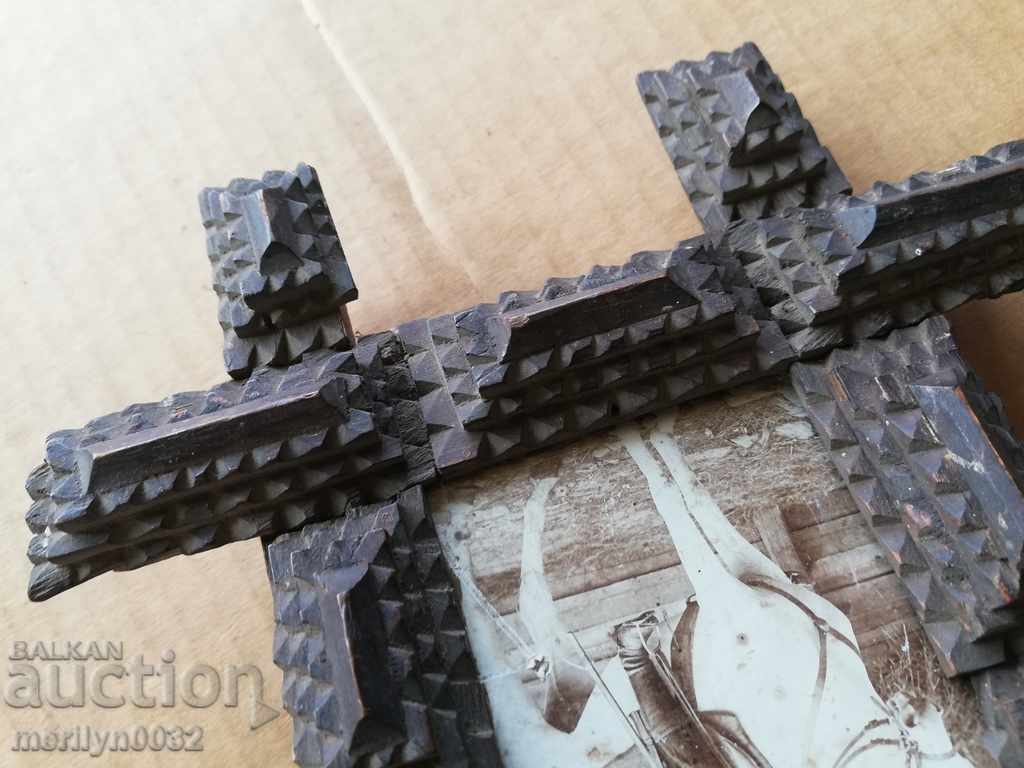 Delivery of Old photo framed shepherd woodcarving photography, portrait