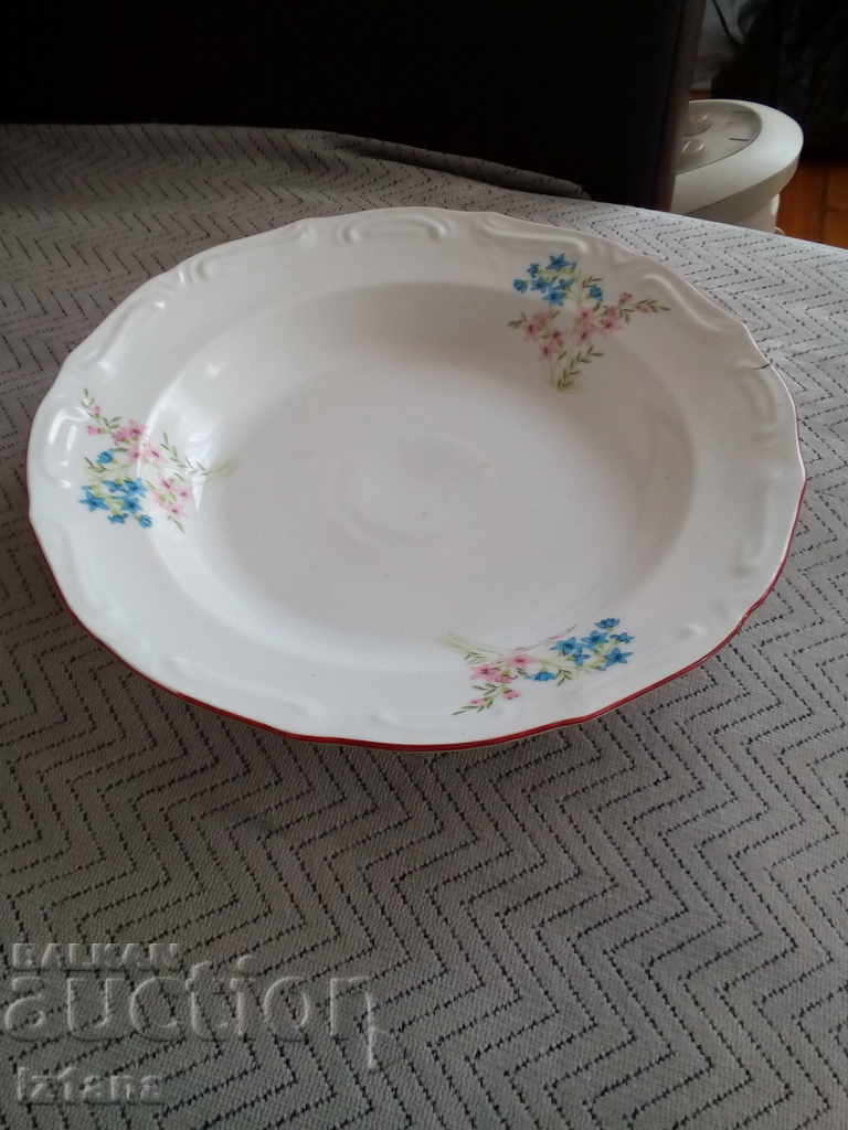 Old porcelain plate, plateau