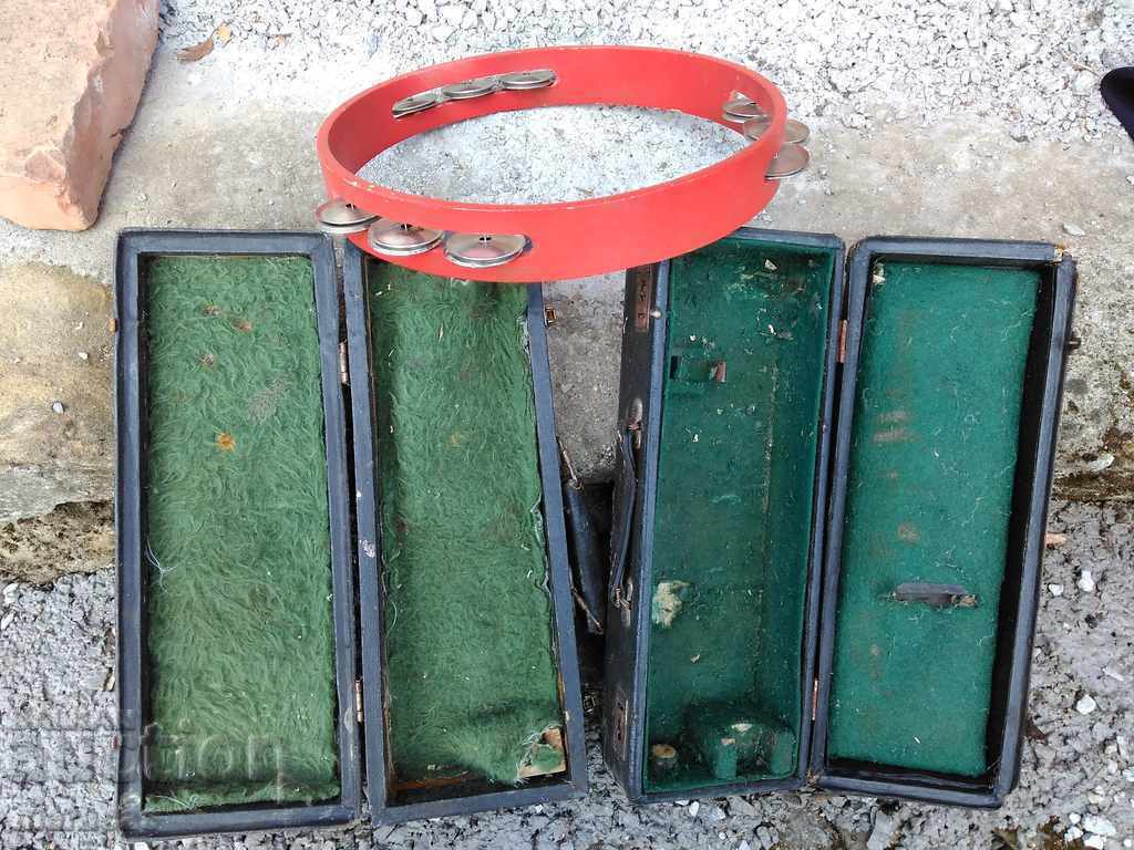 Clarinet case and musical daire Clarinet case and musical daire