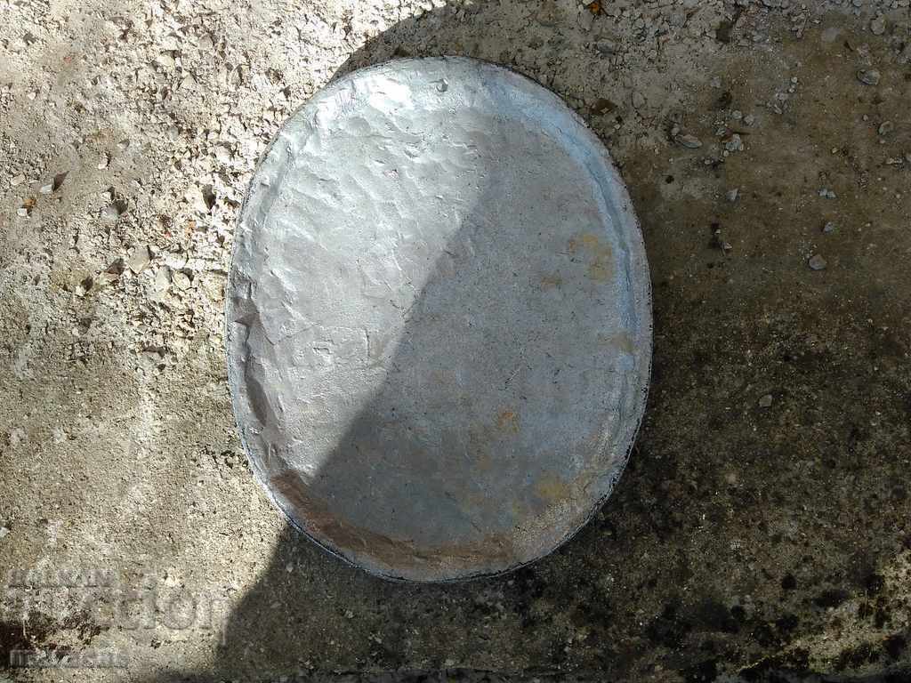 Auction Old toys and aluminum panel_face Auction Old toys and aluminum panel_face