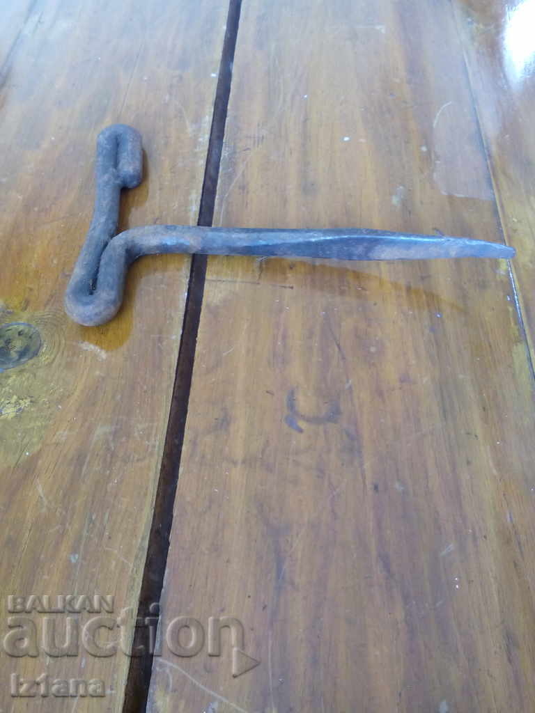 Ancient tool with price 20.00 BGN | € 10.23 Ancient tool with price 20.00 BGN | € 10.23