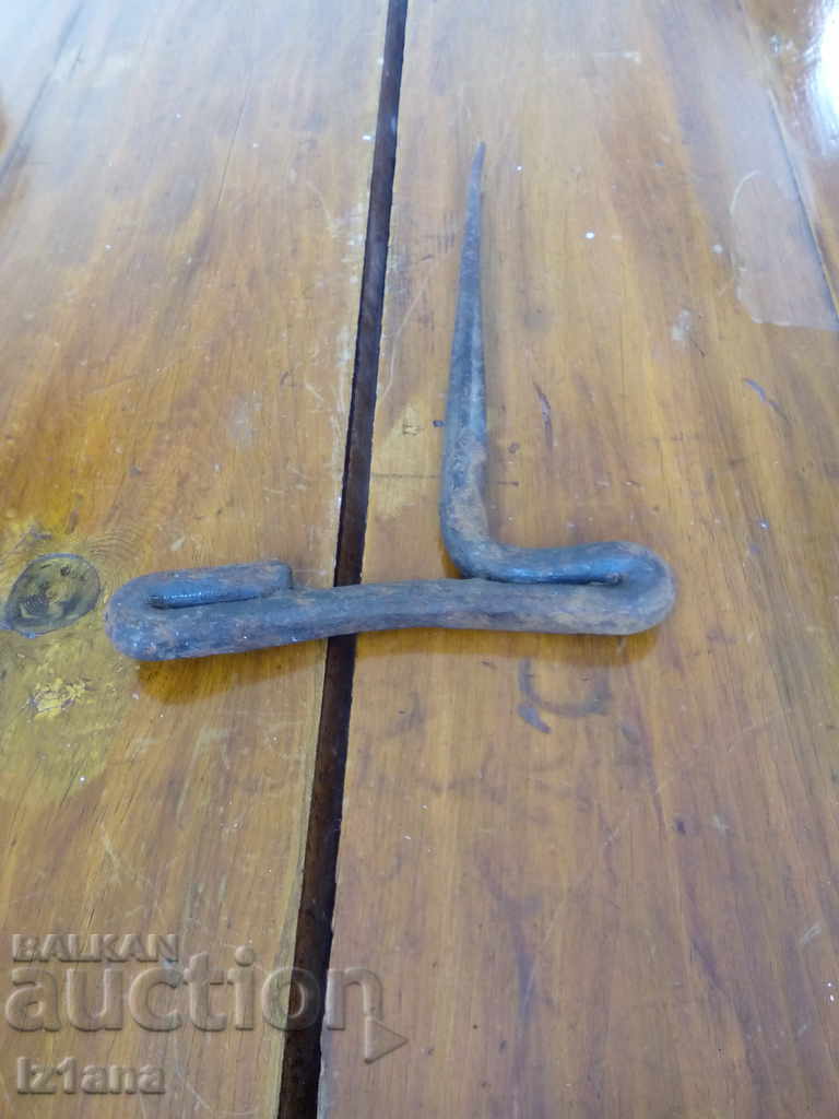 Auction Ancient tool Auction Ancient tool