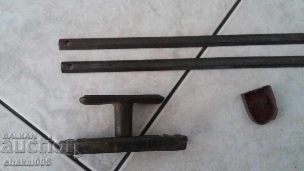 Window mechanism with price 10.00 BGN | € 5.11 Window mechanism with price 10.00 BGN | € 5.11