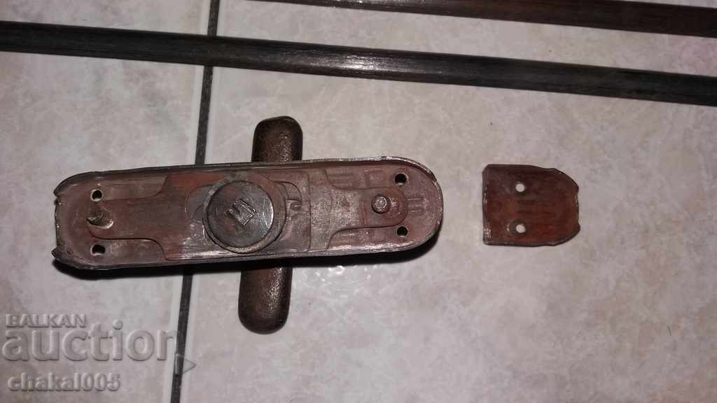 Auction Window mechanism Auction Window mechanism