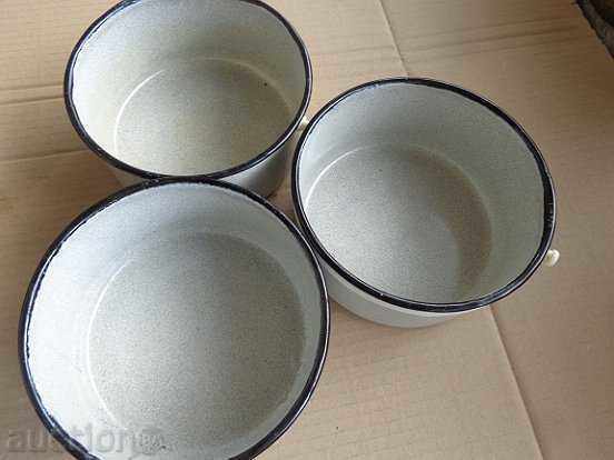 Auction Enamelled jugs set of suits, household pots Auction Enamelled jugs set of suits, household pots