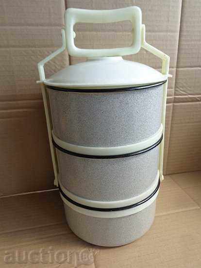Enamelled jugs set of suits, household pots