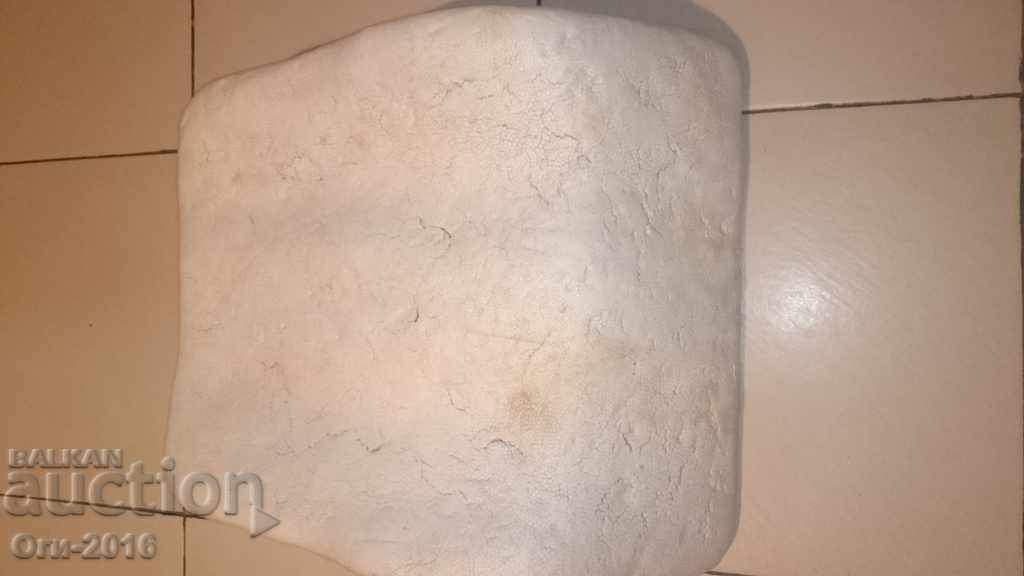 Child-backed child seat with price 4.00 BGN | € 2.05 Child-backed child seat with price 4.00 BGN | € 2.05