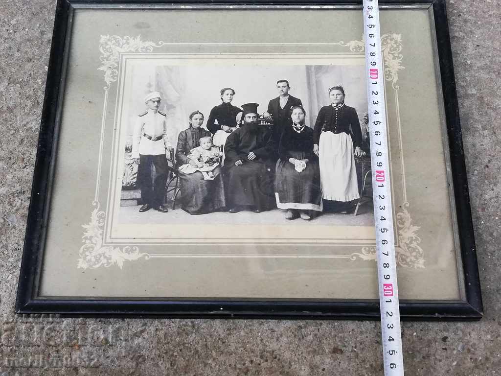 Photo framed family portrait photography - 6 Photo framed family portrait photography - 6