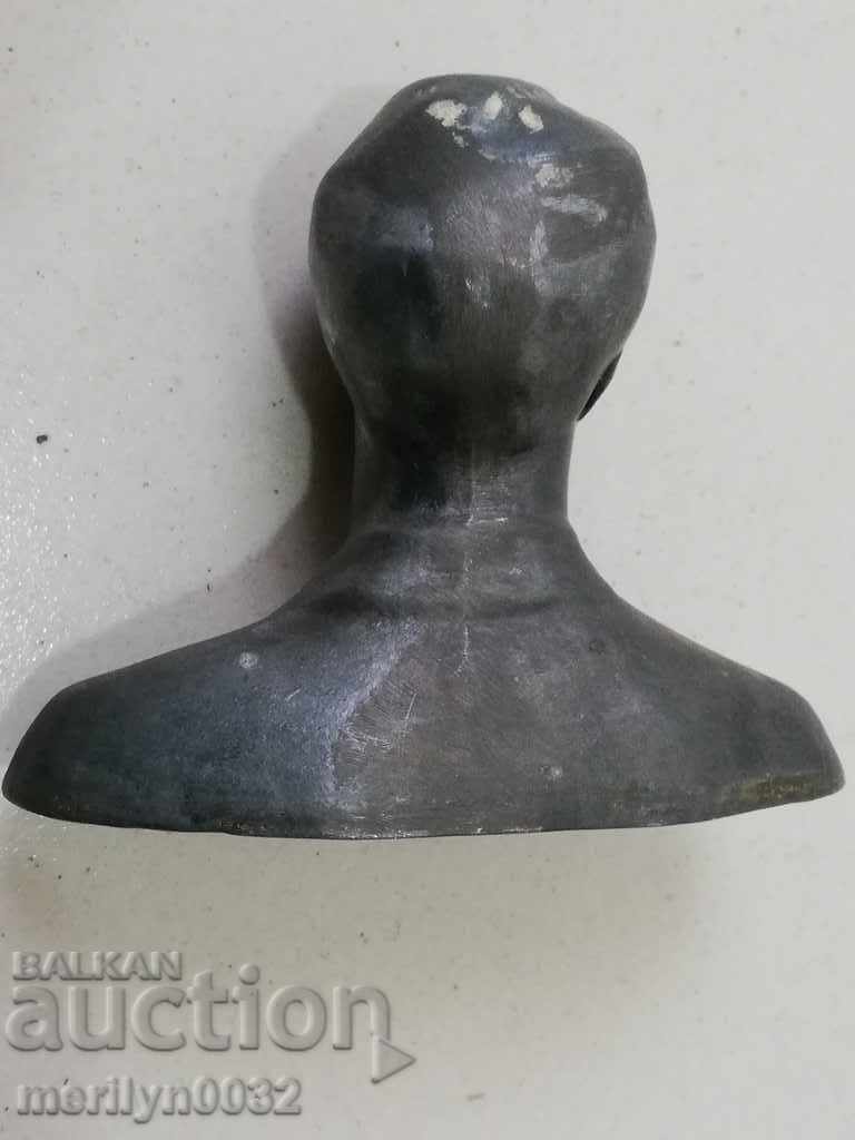 Delivery of Metal bust Sergei Esenin figure plastic figure Delivery of Metal bust Sergei Esenin figure plastic figure