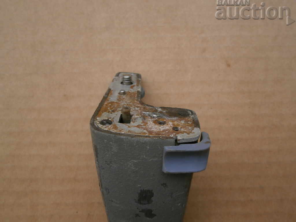 Delivery of handle for Aurora 2 USSR film camera USSR Delivery of handle for Aurora 2 USSR film camera USSR