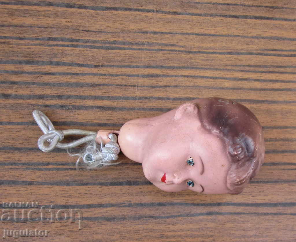 Delivery of an old celluloid head for an ancient Art Deco German doll Delivery of an old celluloid head for an ancient Art Deco German doll