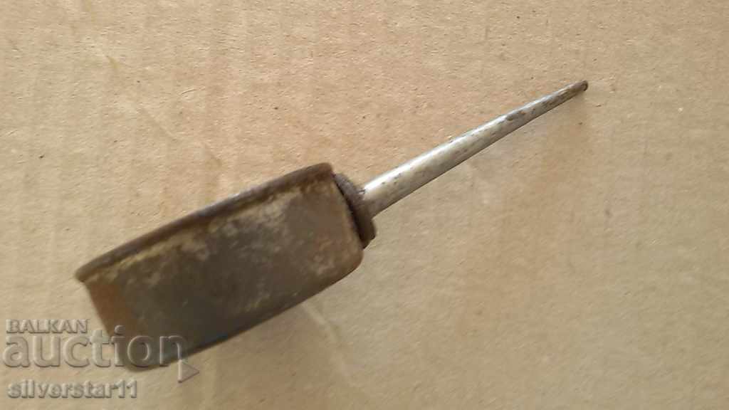 σφραγίδα για το SINGER με τιμή 10.00 BGN | € 5.11