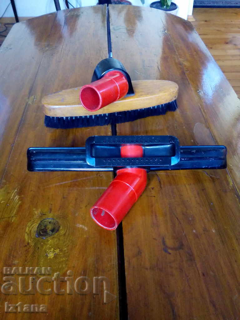 Old brush for a vacuum cleaner, brushes with price 25.00 BGN | € 12.78
