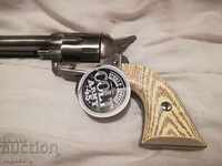 Colt 45-1873 Revolver Gun. Collector's Colt