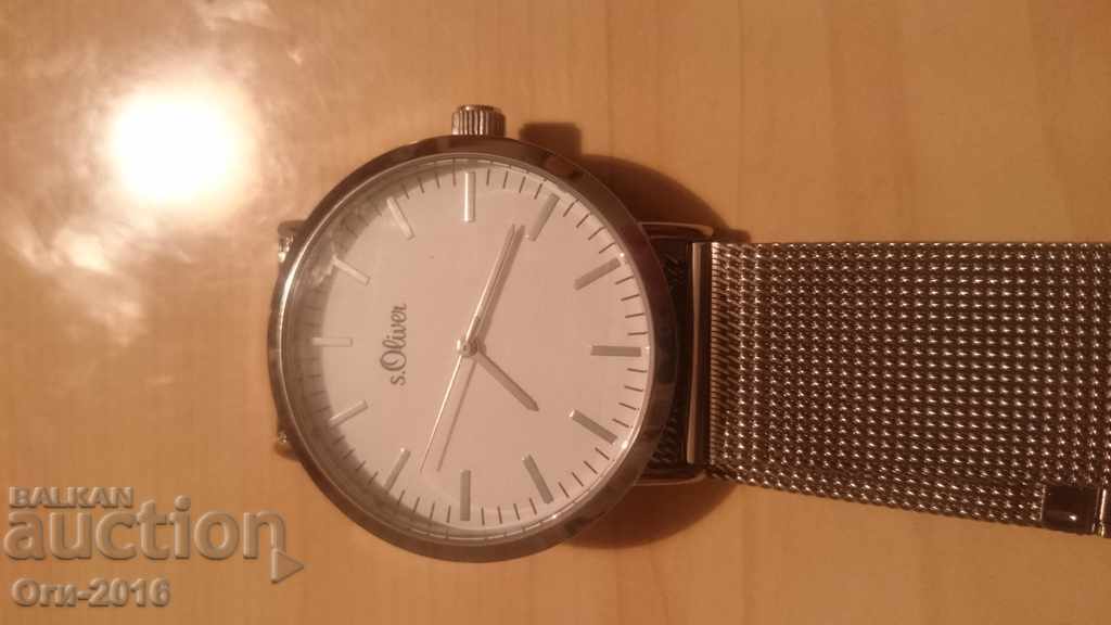 Delivery of Clock s.Oliver Delivery of Clock s.Oliver