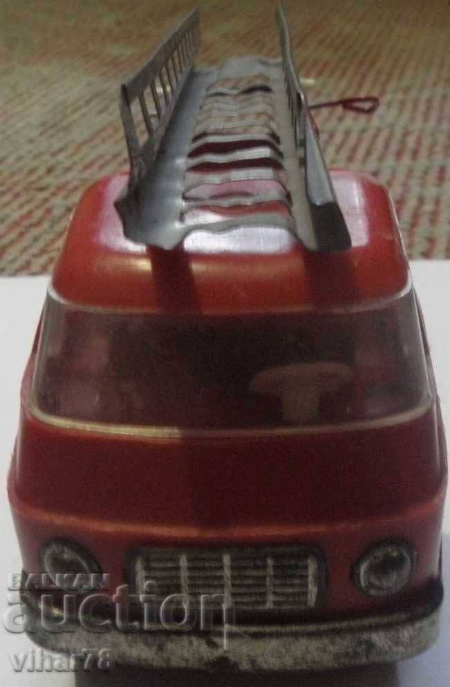 OLD METAL FIRE TRUCK