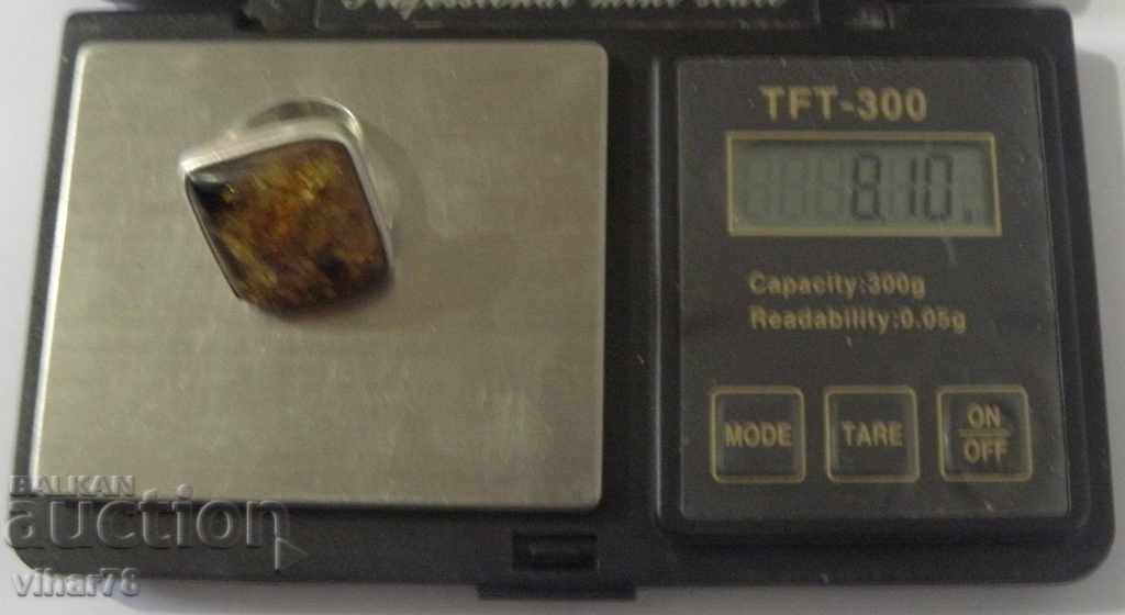 Auction Women's Silver Ring with Amber Auction Women's Silver Ring with Amber