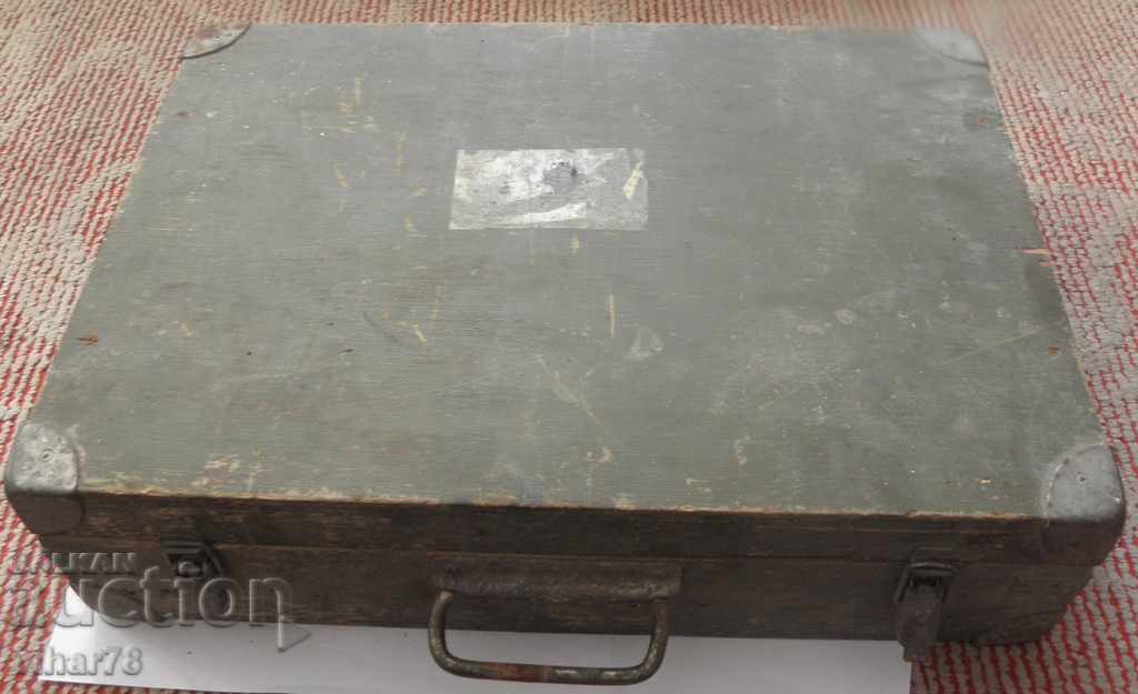 OLD WOODEN SUITCASE with price 54.99 BGN | € 28.12 OLD WOODEN SUITCASE with price 54.99 BGN | € 28.12