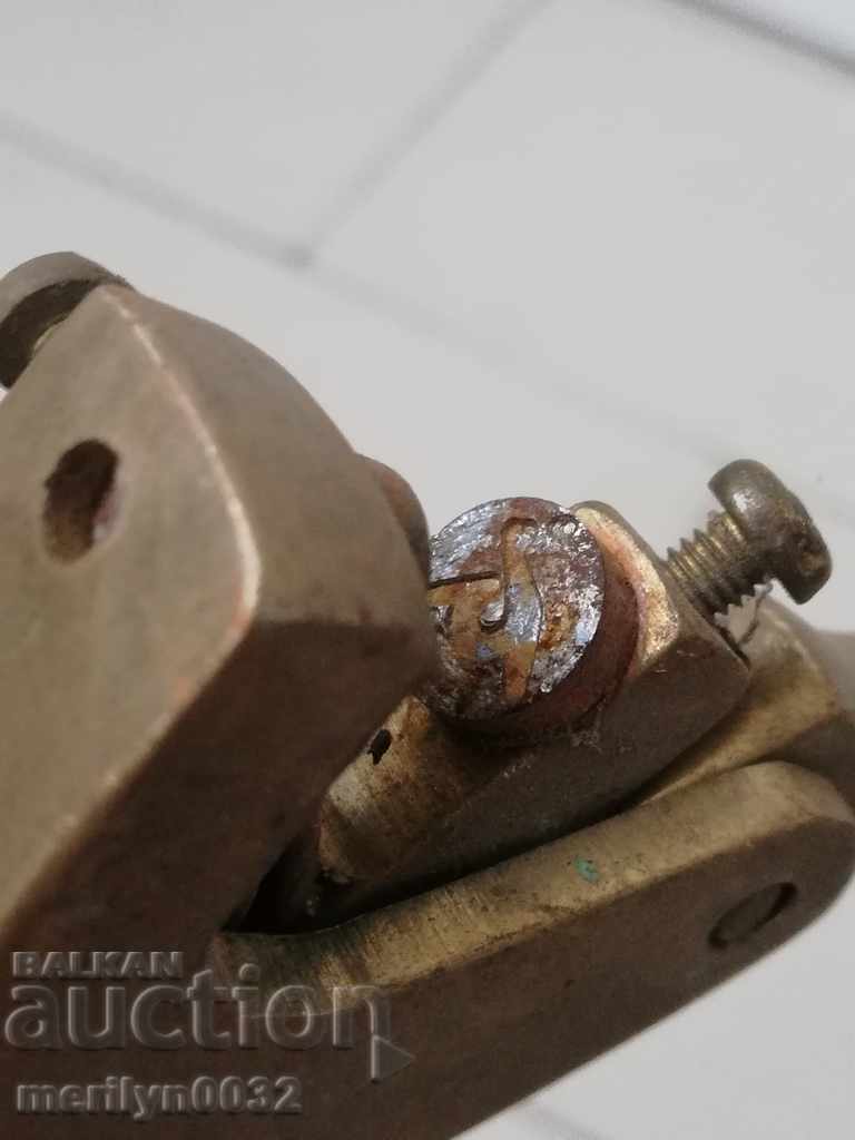 Pliers made of bronze, seal, oil seal with price 43.00 BGN | € 21.99 Pliers made of bronze, seal, oil seal with price 43.00 BGN | € 21.99