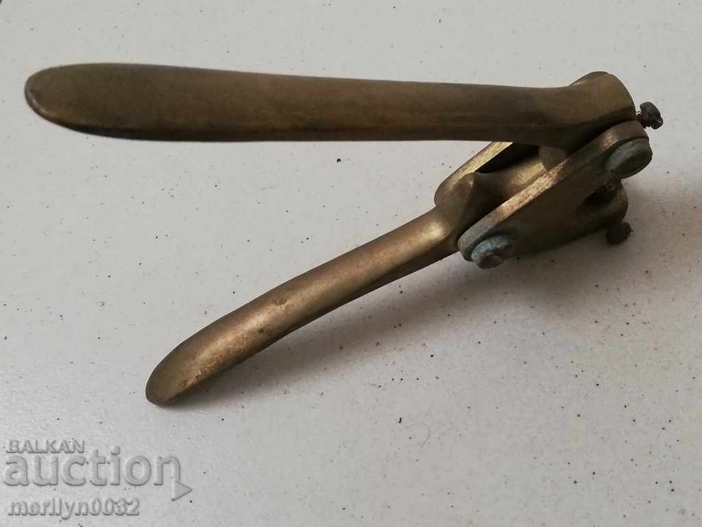 Pliers made of bronze, seal, oil seal - 7 Pliers made of bronze, seal, oil seal - 7