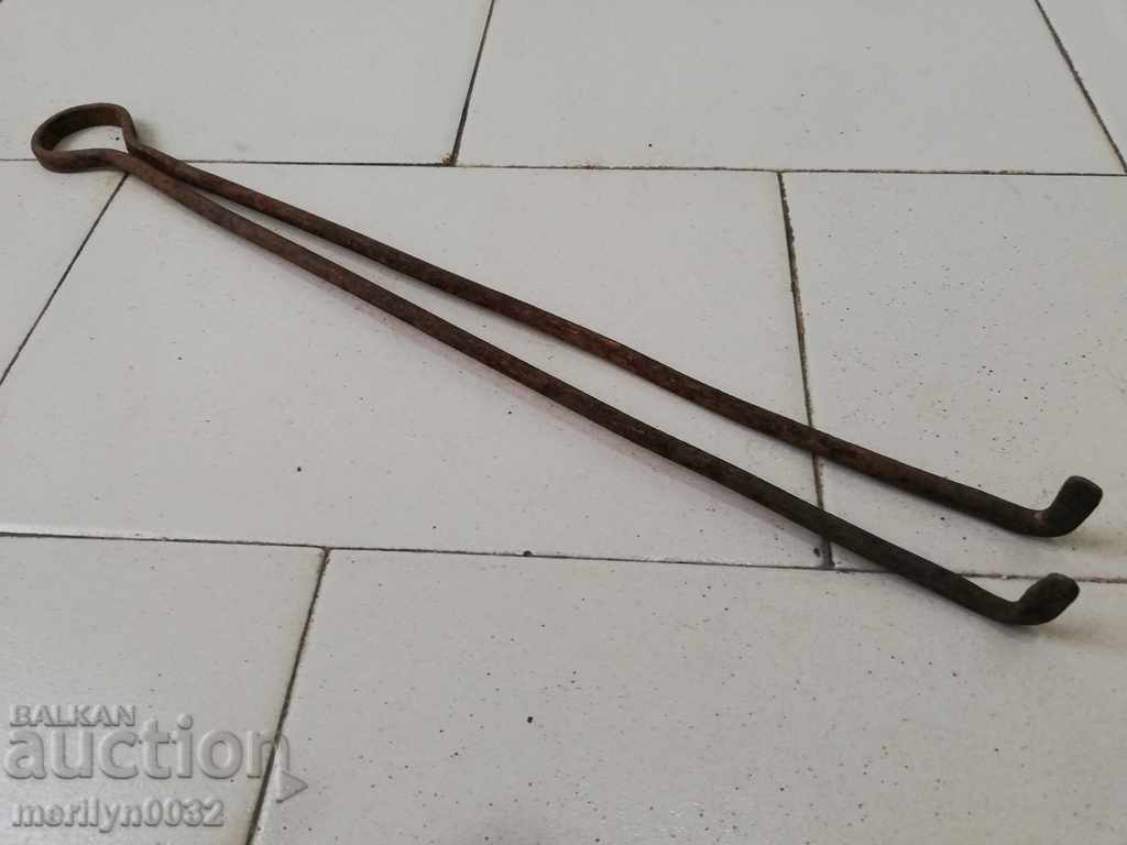 Oferta veche, mașină, fier forjat pentru penis Oferta veche, mașină, fier forjat pentru penis