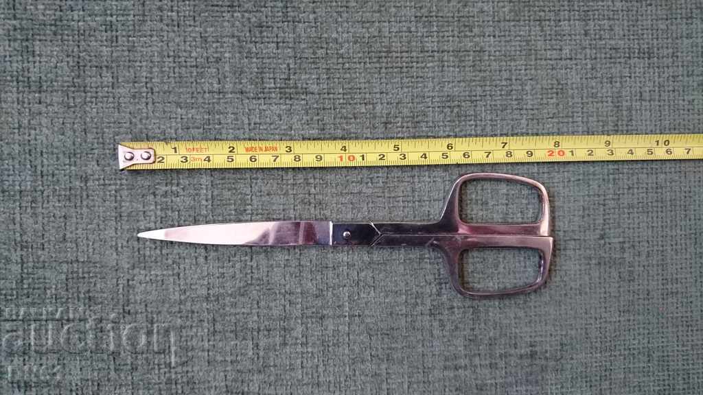 Foarfecă profesională englezească DES.REG.DES.PAT cu preț € 10.00 | 19.56 BGN