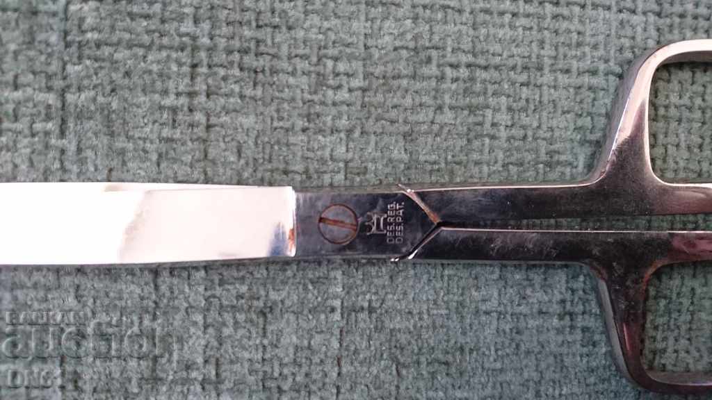 Delivery of Professional English Scissor DES.REG.DES.PAT