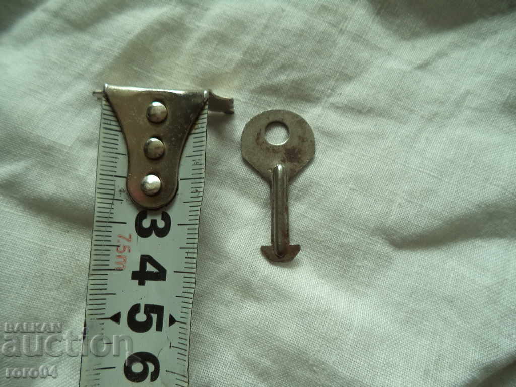 Auction KNOB FOR CHILDREN'S MECHANICAL LAMBARD TOY - FROM THE RARE Auction KNOB FOR CHILDREN'S MECHANICAL LAMBARD TOY - FROM THE RARE