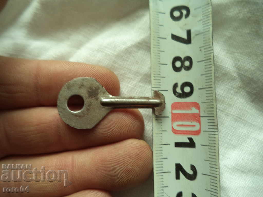 KNOB FOR CHILDREN'S MECHANICAL LAMBARD TOY - FROM THE RARE - 6 KNOB FOR CHILDREN'S MECHANICAL LAMBARD TOY - FROM THE RARE - 6