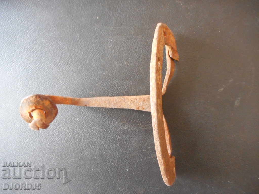 Licitație Vechi din fier forjat Licitație Vechi din fier forjat