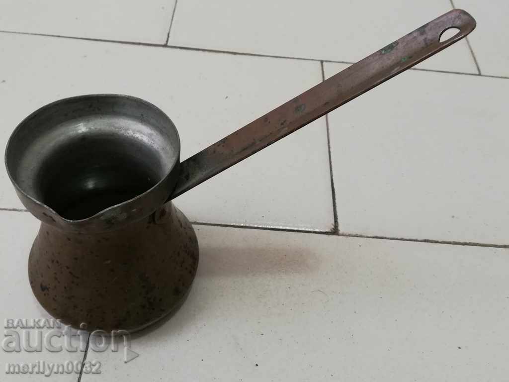 Auction  Old copper tin, coffee, baker, copper pot