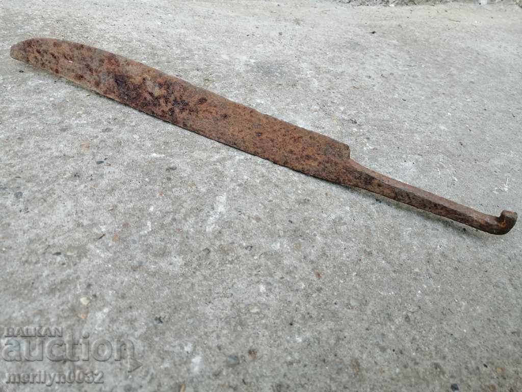 Delivery of Old hand-forged knife without chereni karakulak shepherd's blade