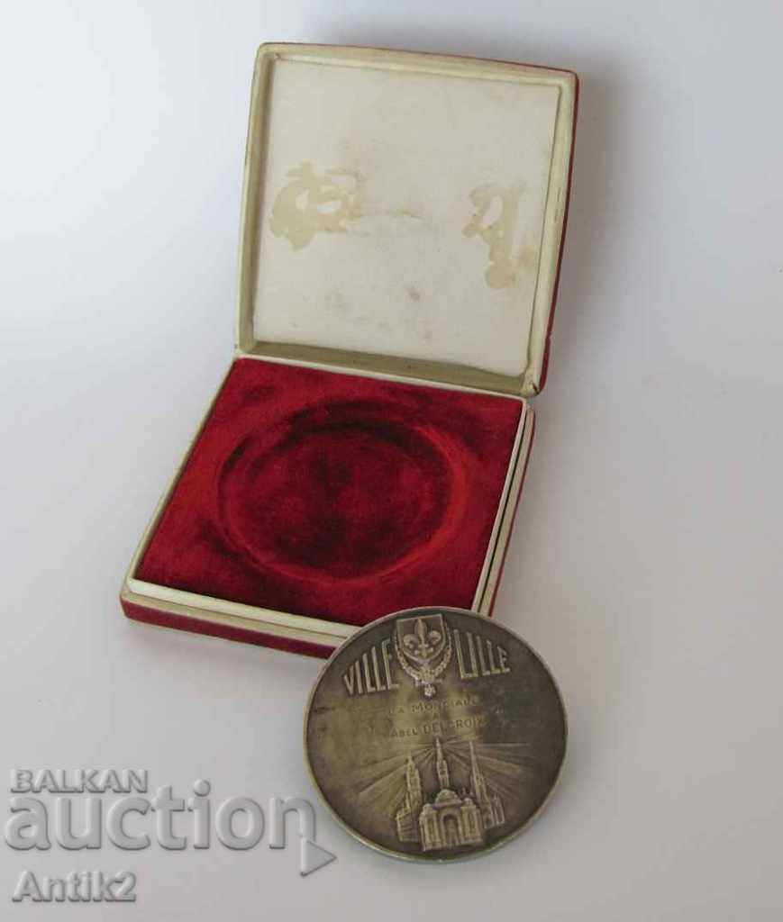 Auction  Silver Author's Medallion 1920years.