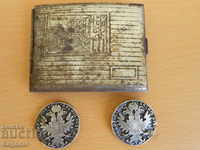 Табакера монета герб знак
