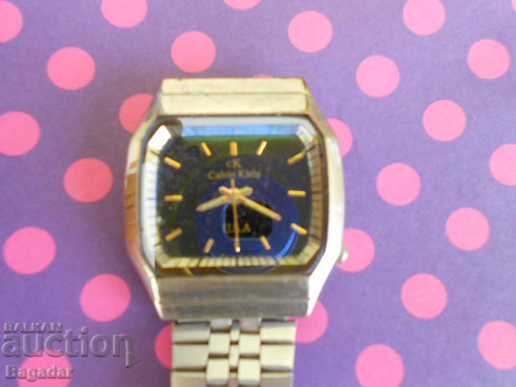 Kelvin Clain Clock with price 30.00 BGN | € 15.34