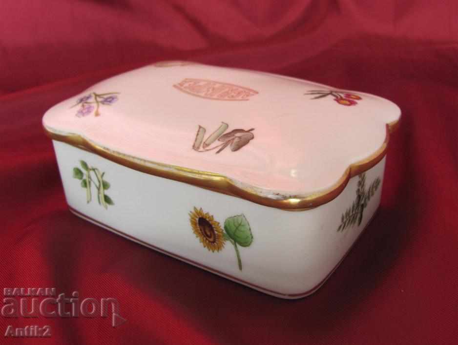 Vintim σουβενίρ πορσελάνη κουτί κοσμήματος με τιμή 50.00 BGN | € 25.56 Vintim σουβενίρ πορσελάνη κουτί κοσμήματος με τιμή 50.00 BGN | € 25.56