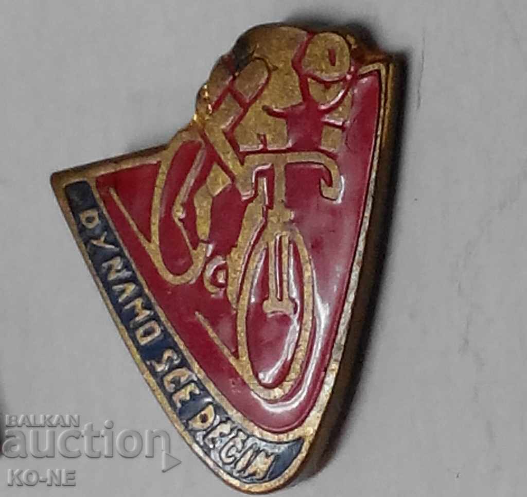 Sports badges - 7 Sports badges - 7