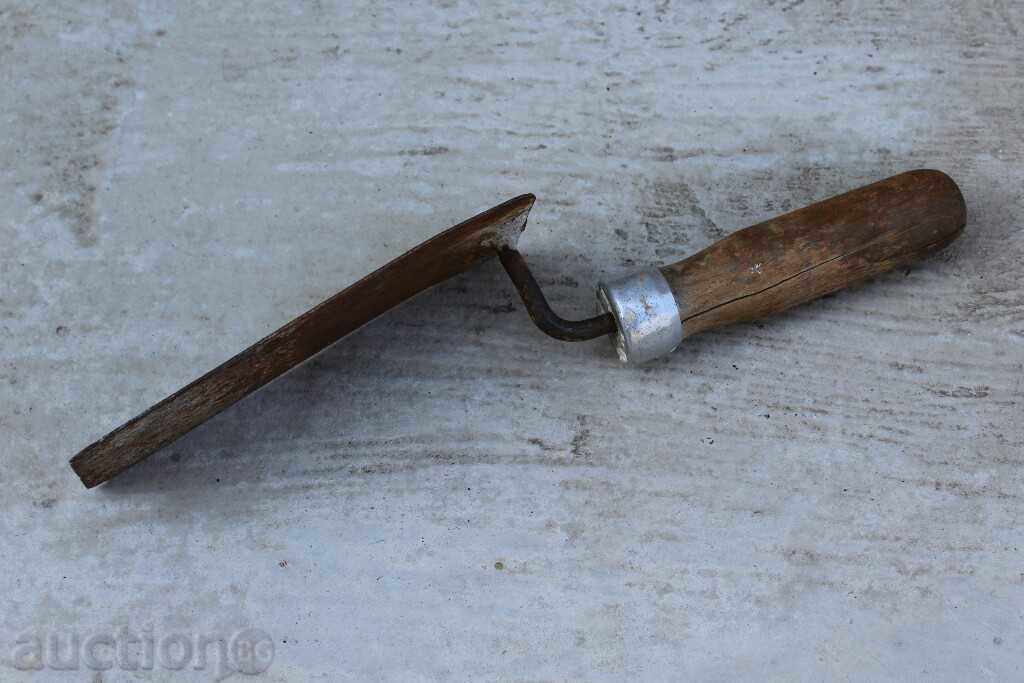 STAR DIGEST INSTRUMENT MISTRIA LOPATKA NEOULUTHEN with price 10.00 BGN | € 5.11