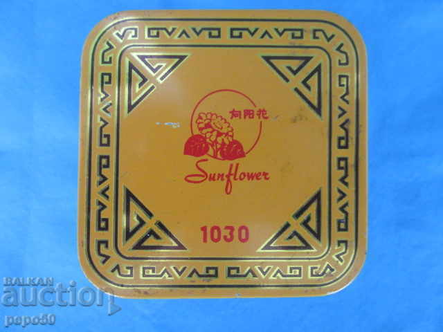 BEAUTIFUL JEWELRY METAL JUICE CHAIN / China / with price 5.00 BGN | € 2.56 BEAUTIFUL JEWELRY METAL JUICE CHAIN / China / with price 5.00 BGN | € 2.56