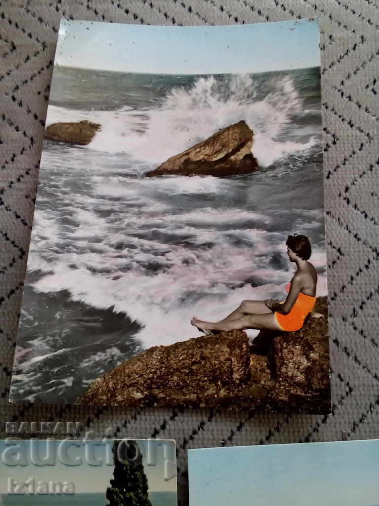 Old card, cards Varna with price 3.00 BGN | € 1.53 Old card, cards Varna with price 3.00 BGN | € 1.53