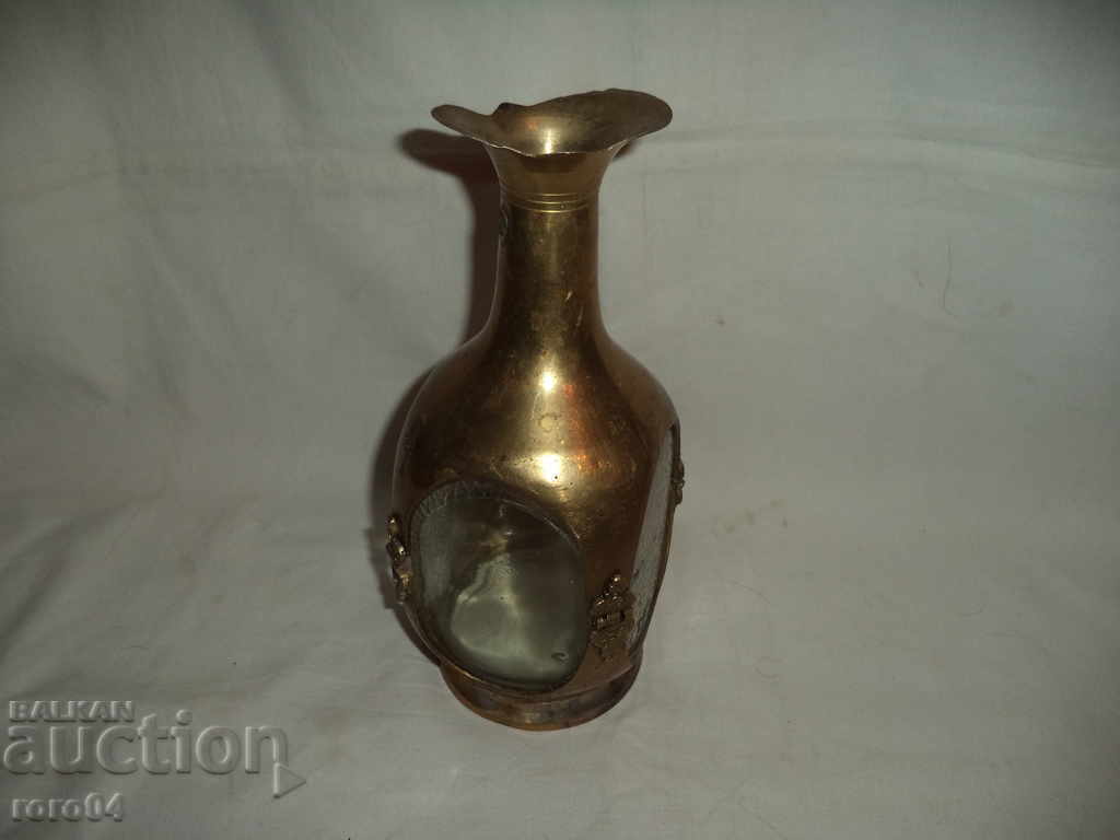 OLD GERMAN GARAPHA WITH BRASS HARDWARE - 750 ML with price 40.50 BGN | € 20.71