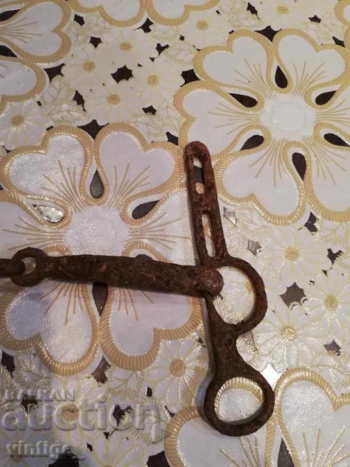 Доставка на Стара конска юзда Доставка на Стара конска юзда