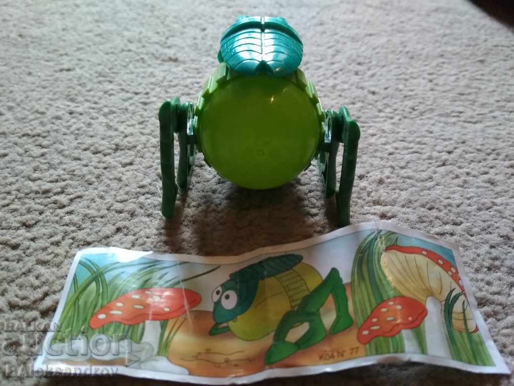 Auction Old toys of chocolate eggs Auction Old toys of chocolate eggs