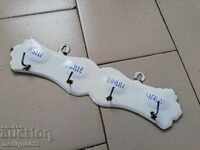 Стара емайлирана закачалка емайл