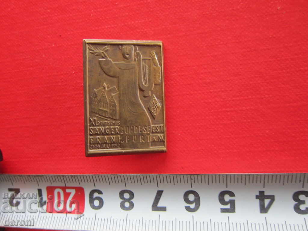 Old German bronze badge badge 1932 Third Reich with price 20.00 BGN | € 10.23 Old German bronze badge badge 1932 Third Reich with price 20.00 BGN | € 10.23