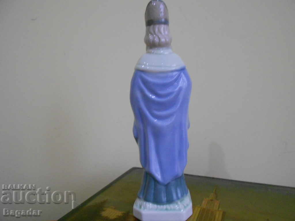 Religious porcelain statuette - 5 Religious porcelain statuette - 5