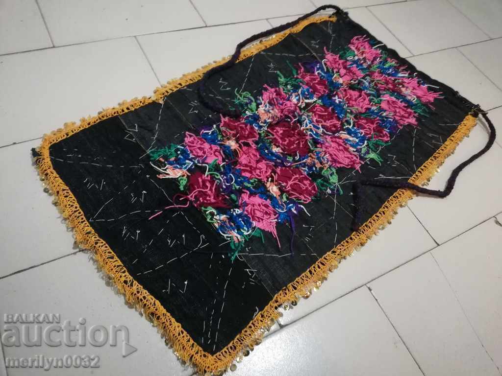 Auction Old woven embroidered embroidered apron wear sukman Auction Old woven embroidered embroidered apron wear sukman