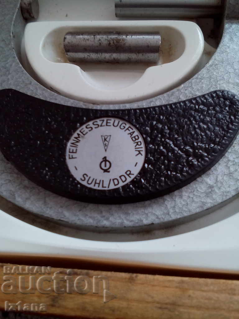 Old Micrometer SUHL with price 60.00 BGN | € 30.68 Old Micrometer SUHL with price 60.00 BGN | € 30.68
