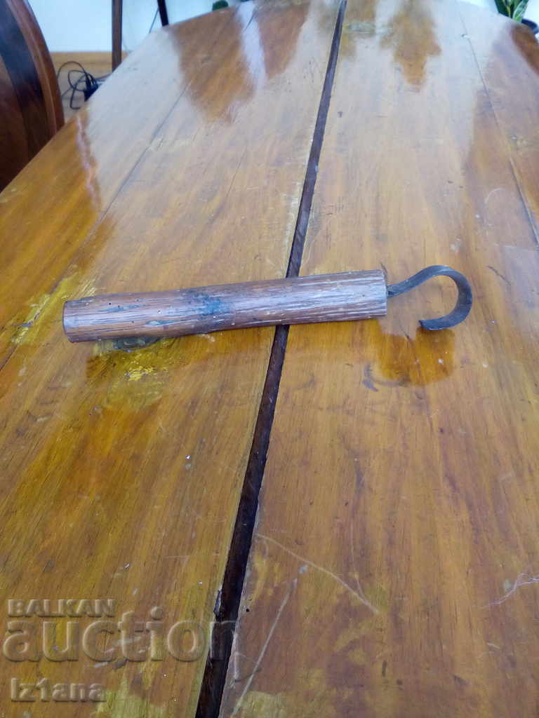 Ancient tool for dredging, dredging with price 15.00 BGN | € 7.67 Ancient tool for dredging, dredging with price 15.00 BGN | € 7.67