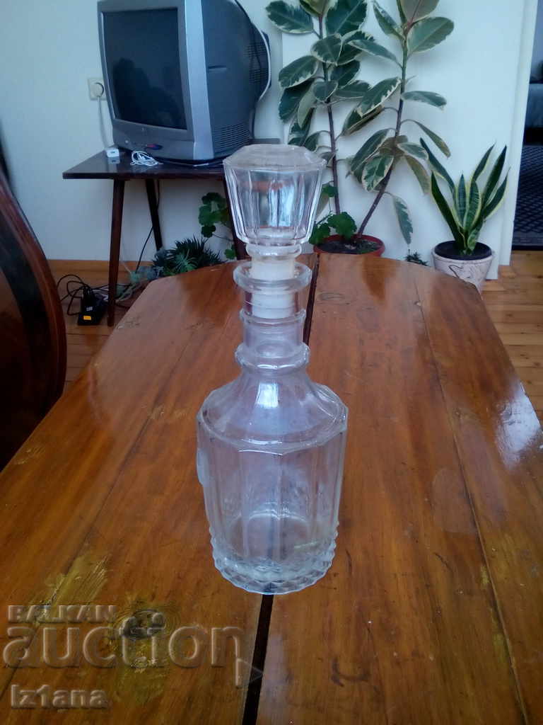 Old carafe with price 15.00 BGN | € 7.67 Old carafe with price 15.00 BGN | € 7.67